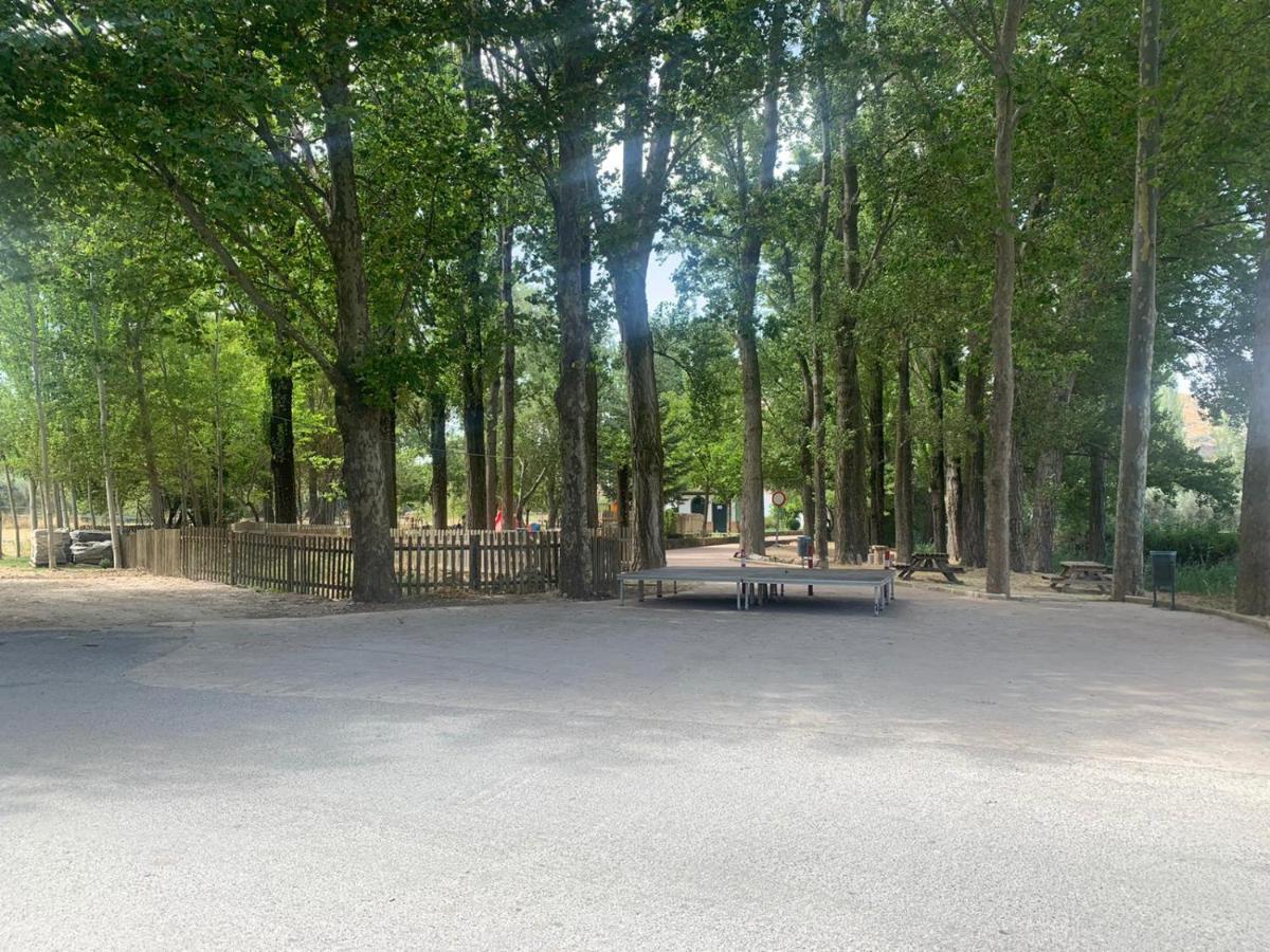 Apartamento En Cuevas Del Becerro 外观 照片