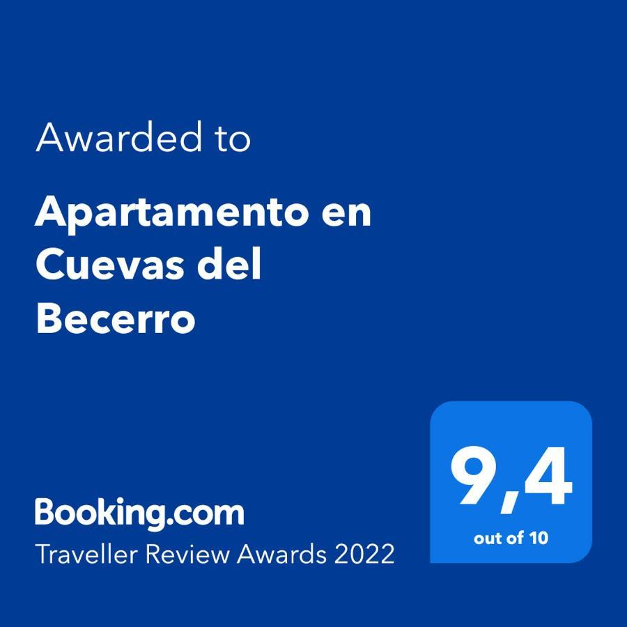 Apartamento En Cuevas Del Becerro 外观 照片
