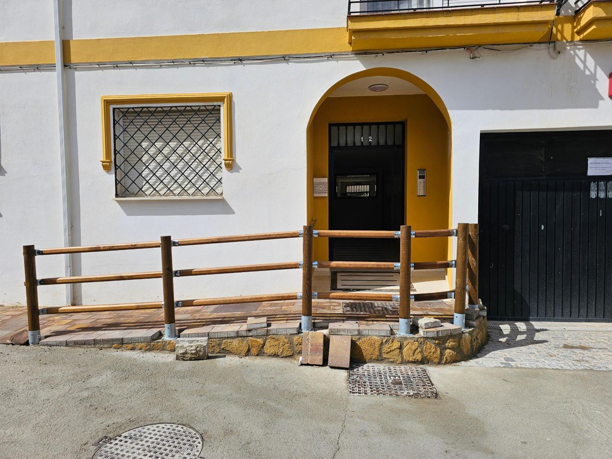 Apartamento En Cuevas Del Becerro 外观 照片